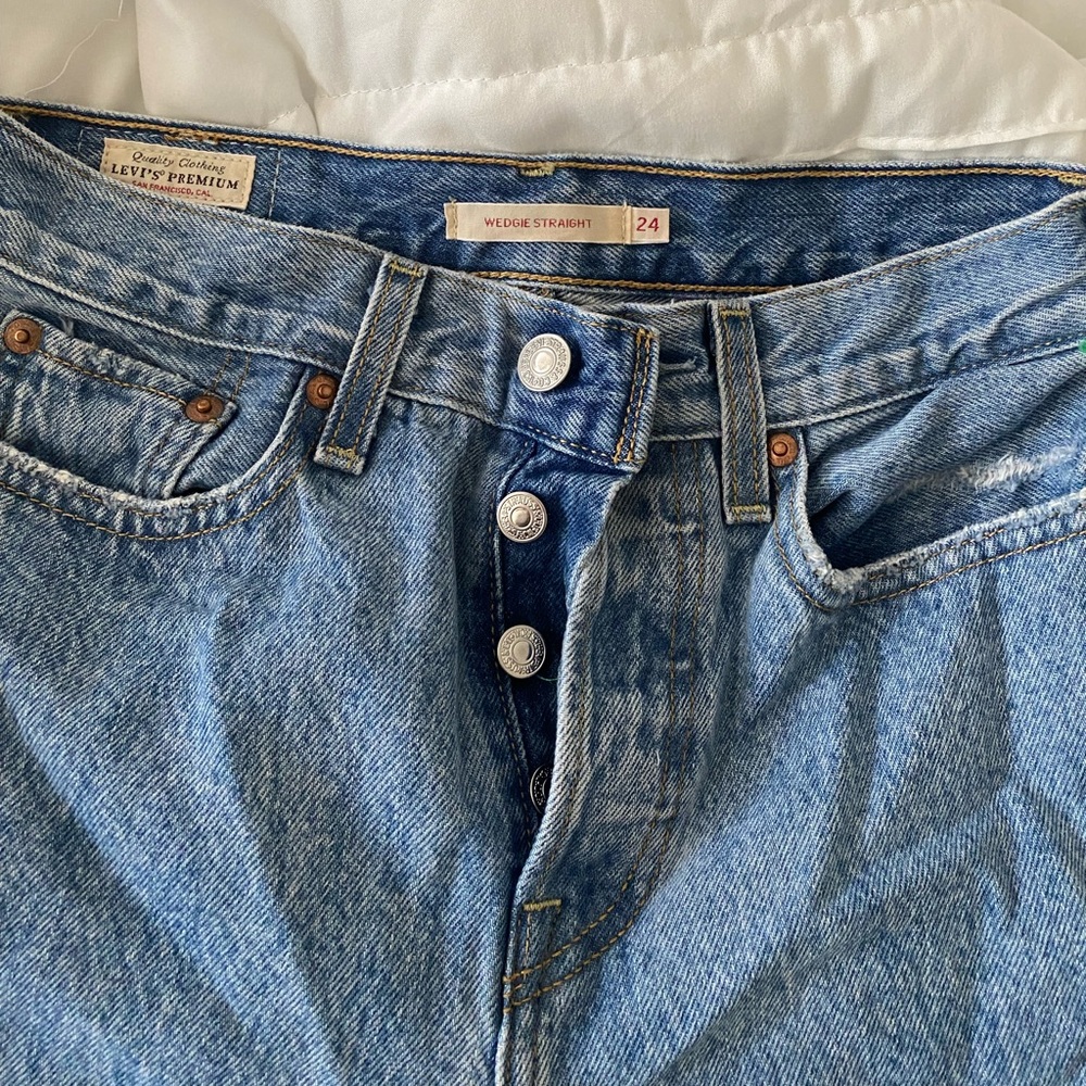 Levi Wedgie Straight jeans